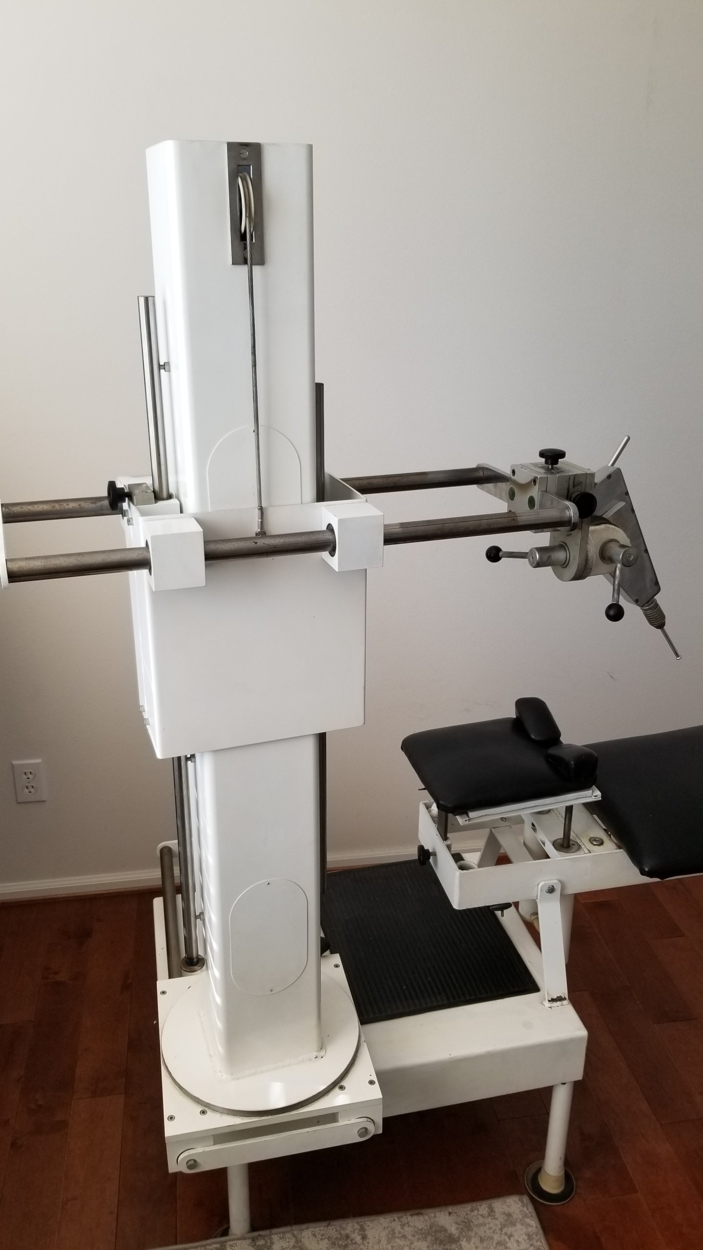 Pettibon adjusting table - Planet Chiropractic