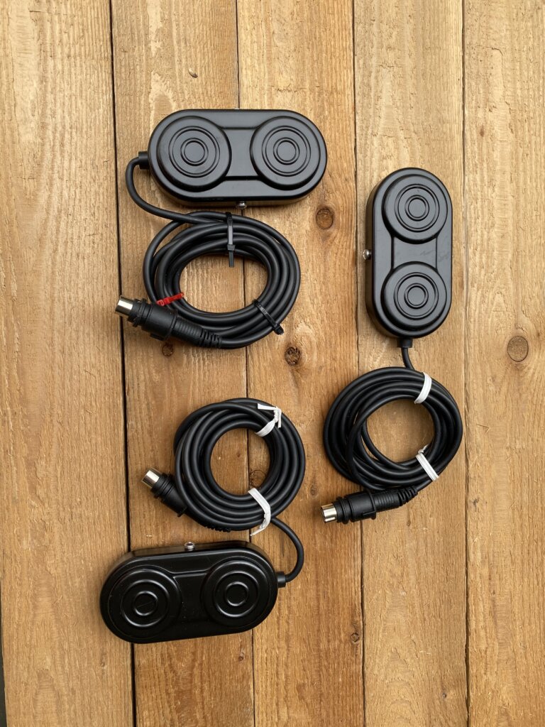 Foot switches for Zenith tables