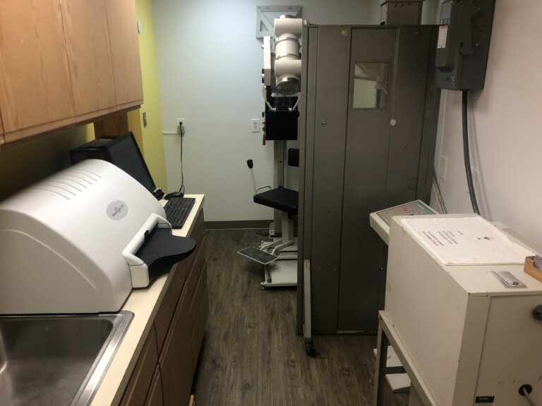 High frequency X-ray, CR processor, Computer, cassettes, Lead shield  $2,200 OBO text Matt 5133095300