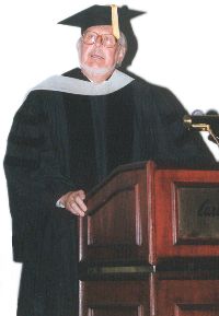 Dr. Fred Barge gives the commencement address to the Pediatric Diplomate class of 2000